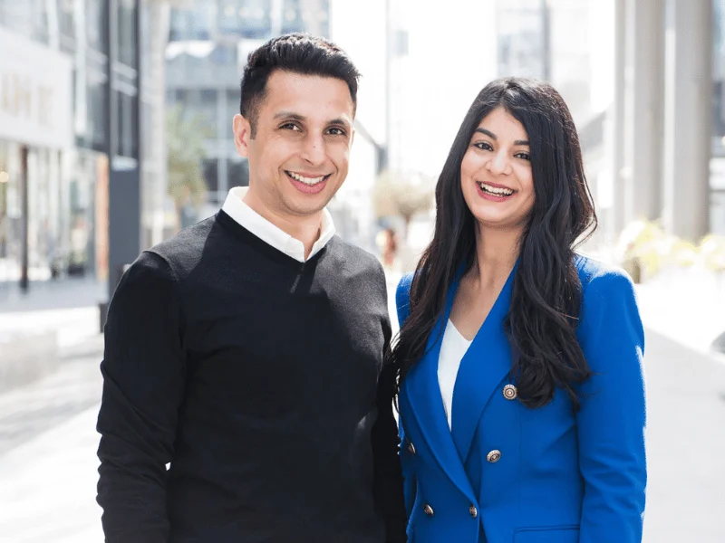 Naeem and Alina outside (3)